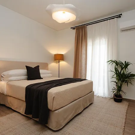 Naxian Nest Penthouse 3br - Walk To * Naxos City