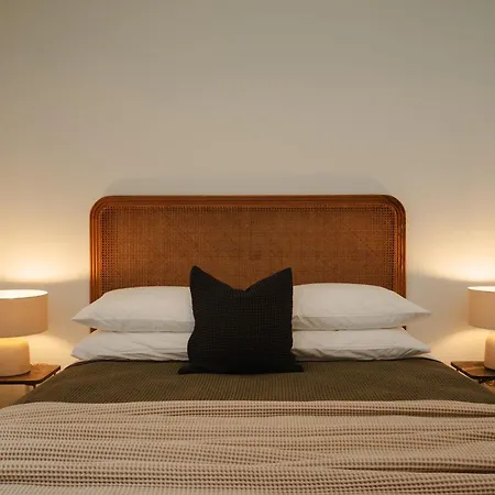 Naxian Nest Penthouse 3br - Walk To Naxos City