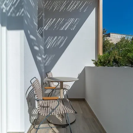 Naxian Nest And
