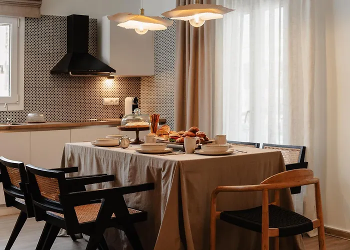 Naxian Nest Penthouse 3br - Walk To Apartment Naxos City